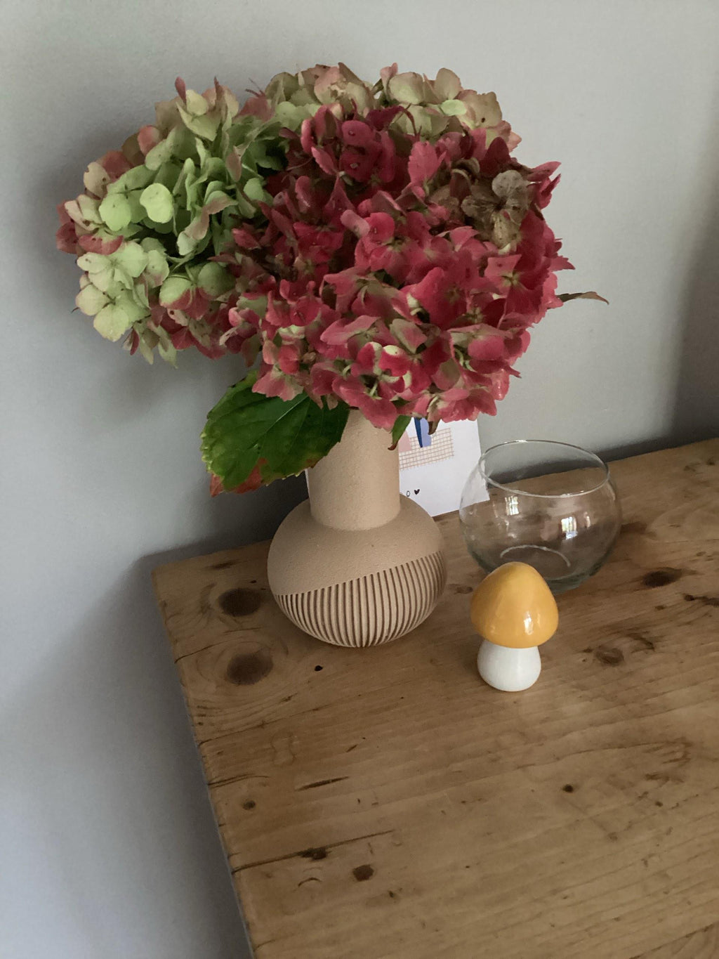Tama Japandi Vase – Modern Ribbed Minimalist Decor