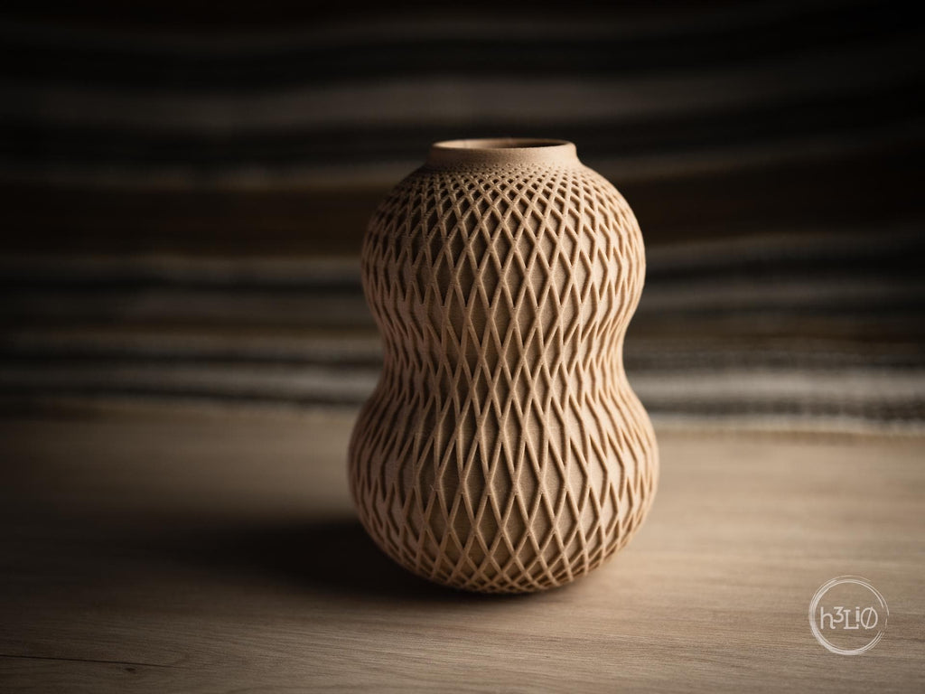 Facet Vase, Modern Geometric Vase, 3D Printed Minimalist Decor, Sculptural Neutral Home Accent