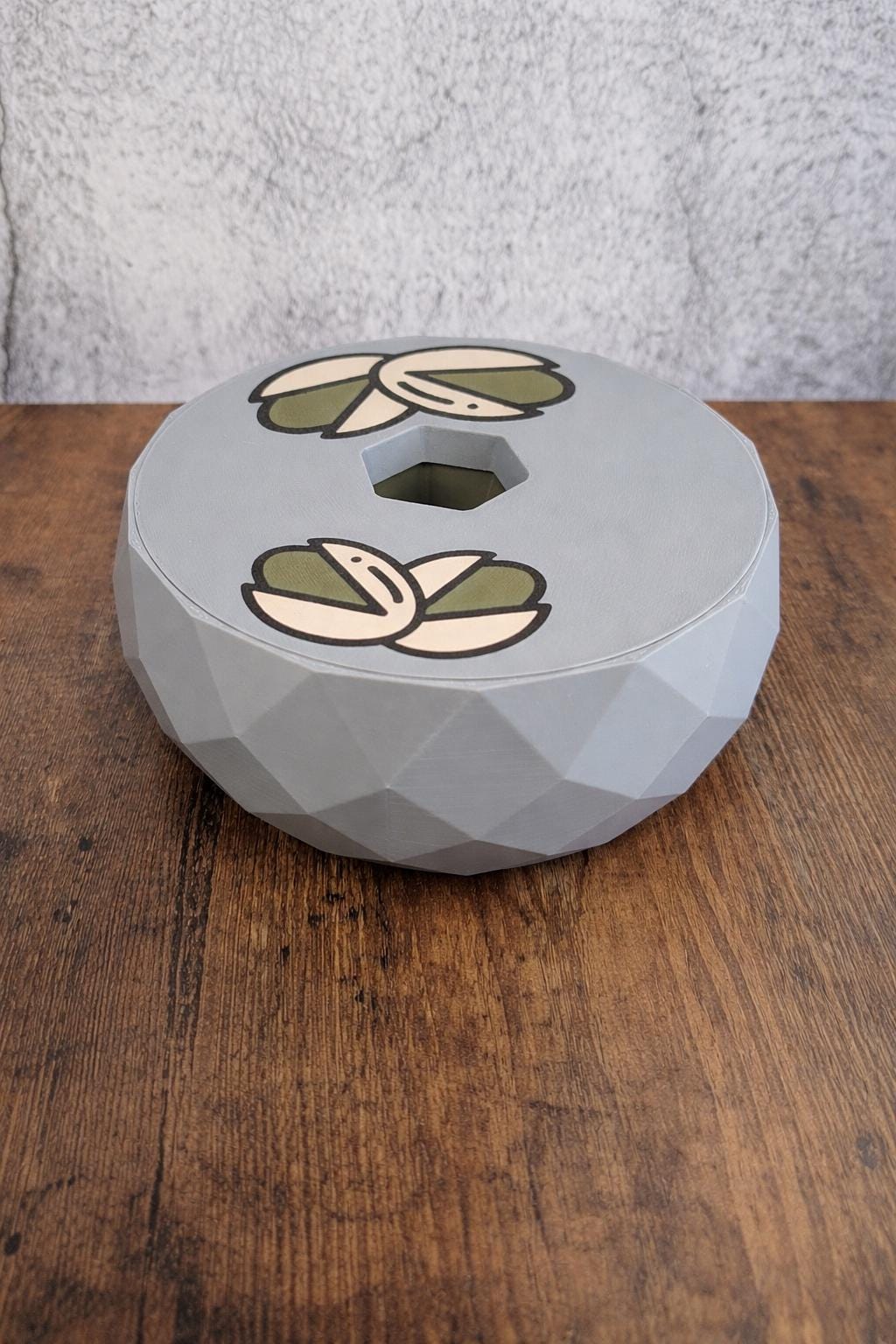 Pistachio Bowl with Shell Holder, Geometric Snack Organizer, 3D Printed, Home Decor
